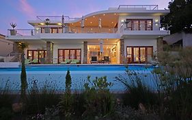 Aquavit Guest House